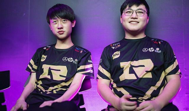 在球队会议 在球队会议